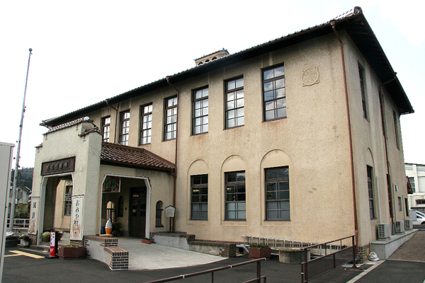 旧加悦町役場庁舎