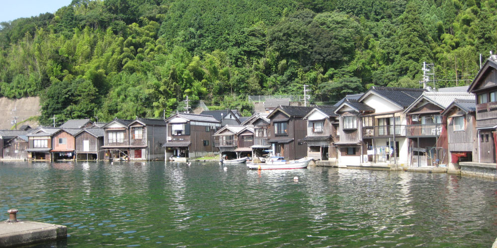 伊根町を歩く