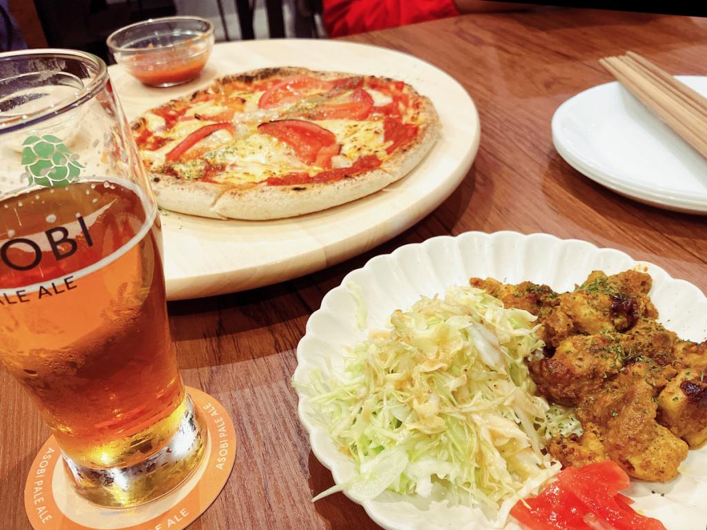 旅の終わりはビアパブのクラフトビールで乾杯！