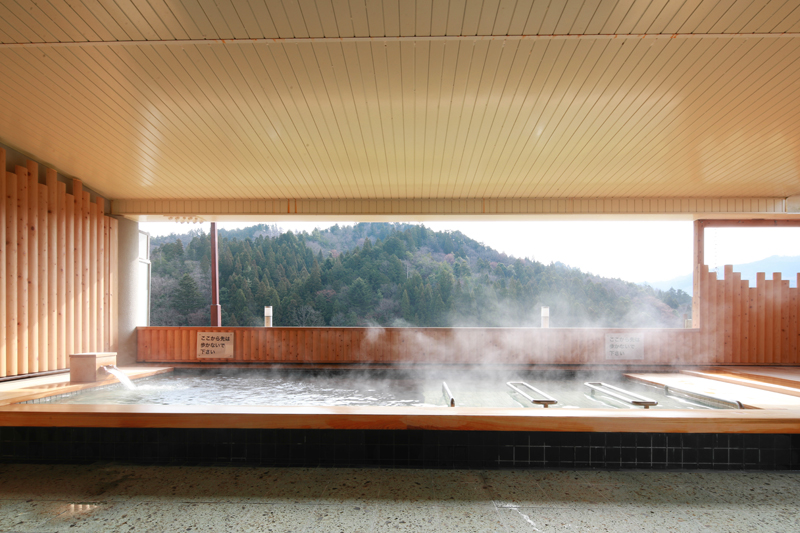 Ayabe Onsen, hot springs in the forest 3