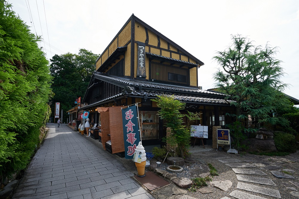 Tsuruya Shokudo Restaurant (Miyazu) 3