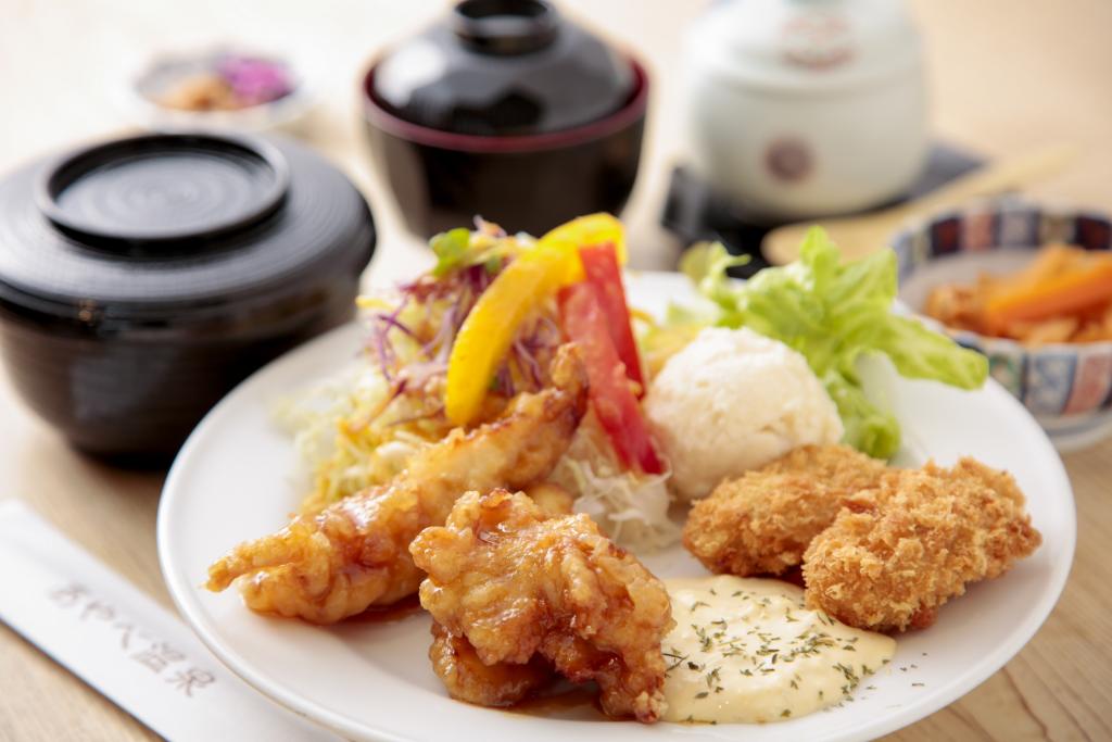 あやべ温泉 二王館