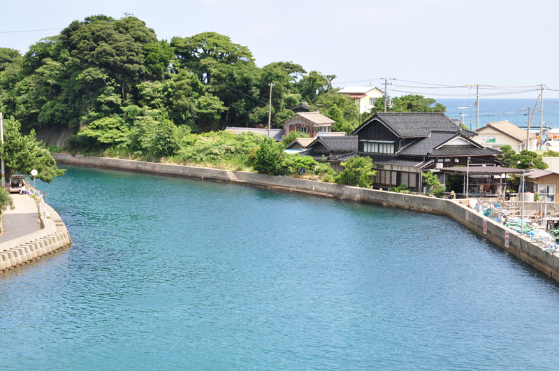 湊小橋から見える景色