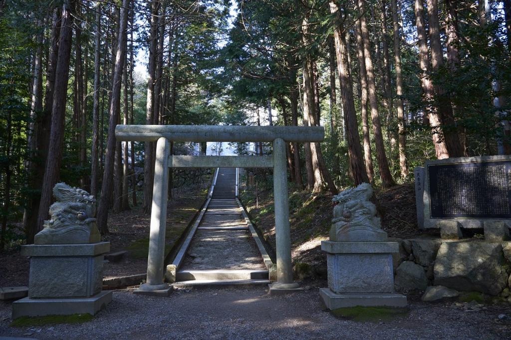 眞名井神社(まないじんじゃ)