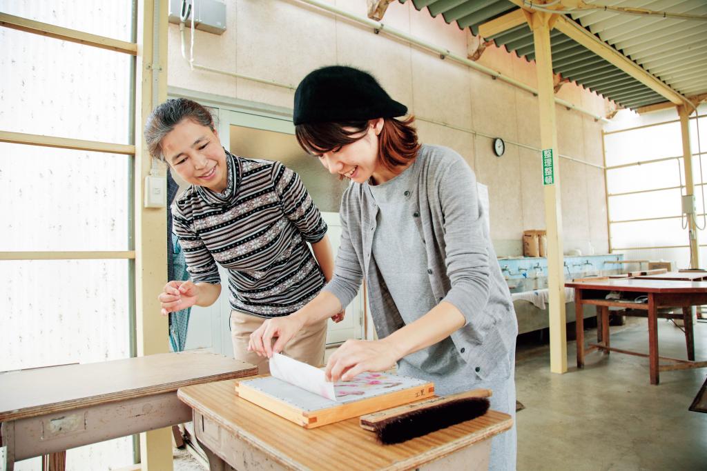 黒谷和紙工芸の里
