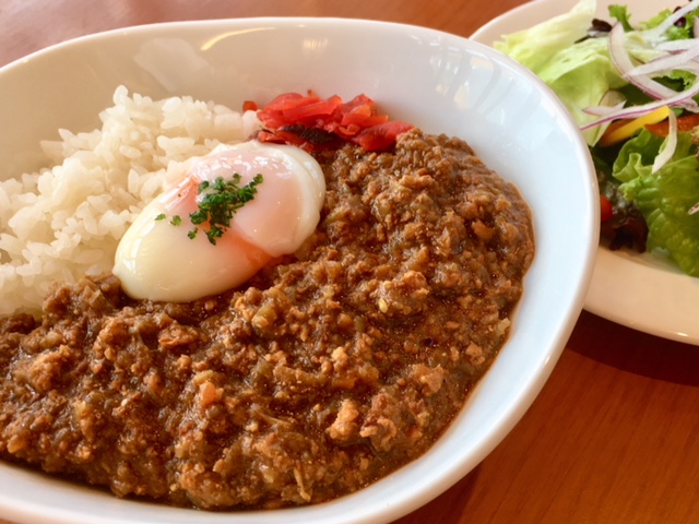 舞鶴海上自衛隊【ひうち】の『チキンキーマカレー』