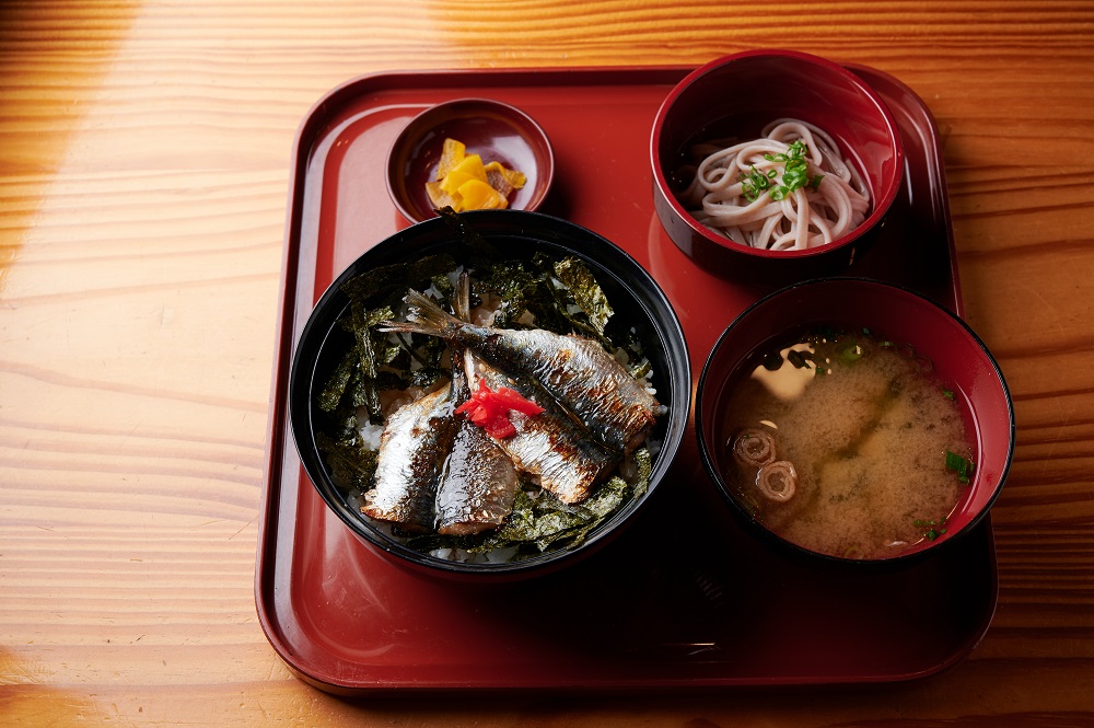 天橋立「金樽イワシ」丼（要予約）