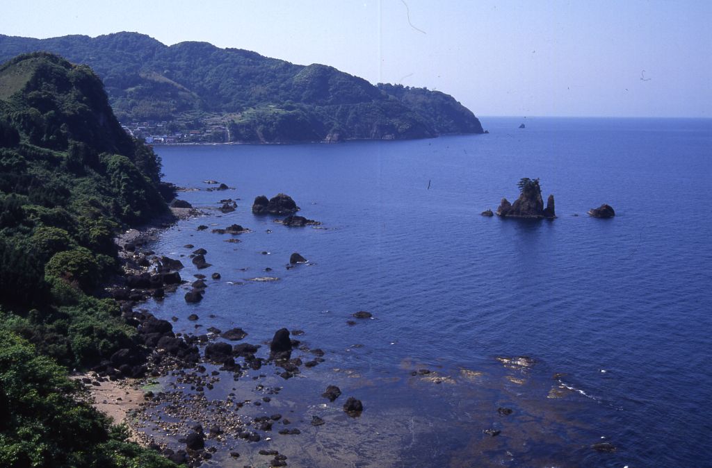 「のろせ海岸」