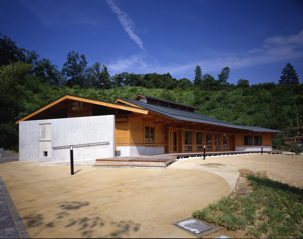 「青葉山ろく公園陶芸館」