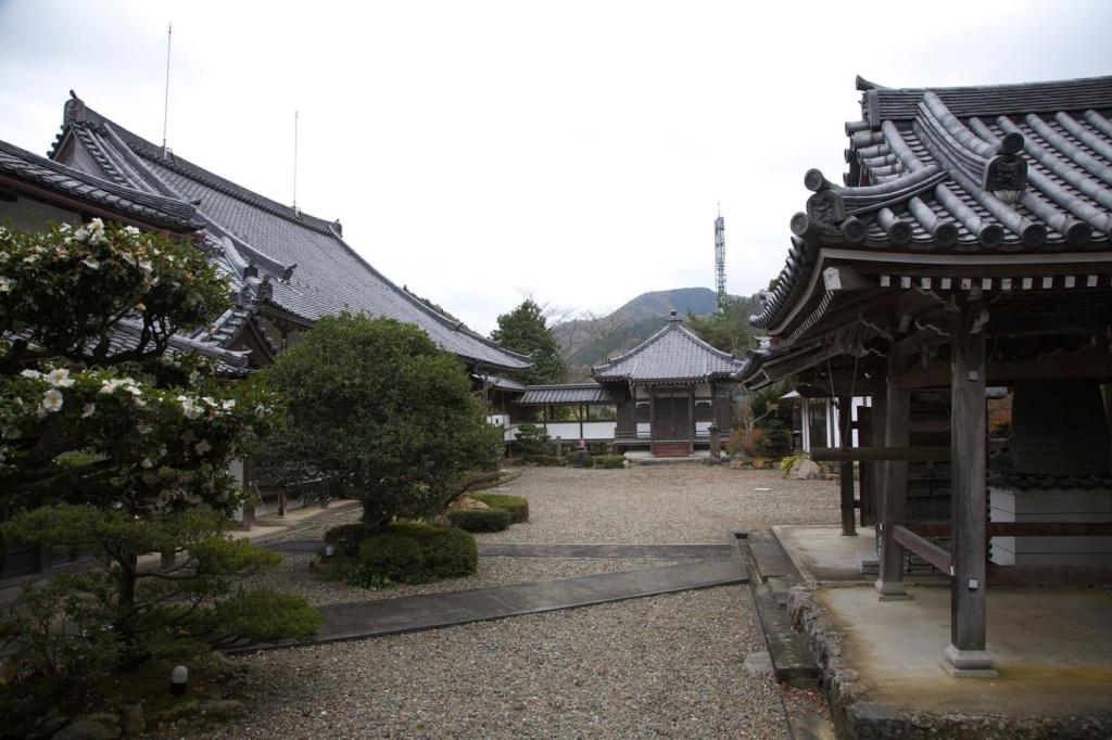 顕龍山興雲寺