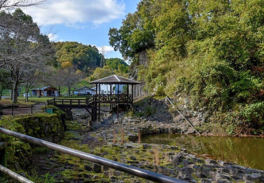 やく の 玄武岩 公園