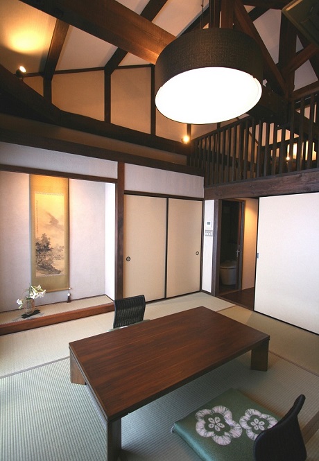 旅館 髙島屋