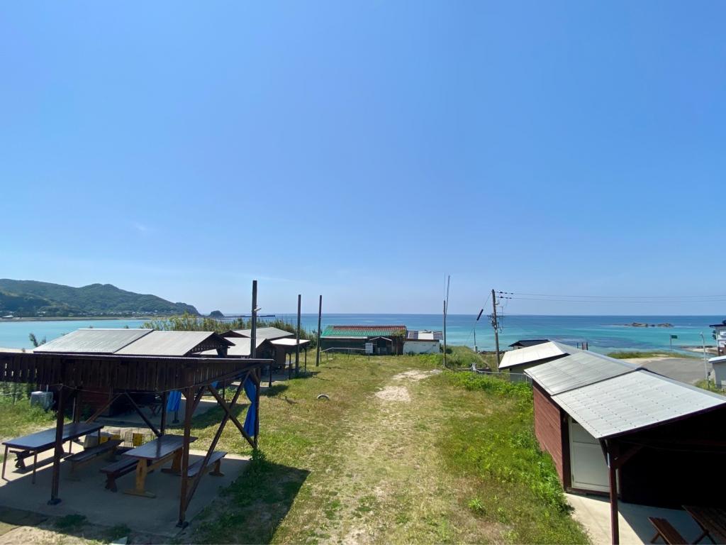 海辺のバンガロー　Small Beach