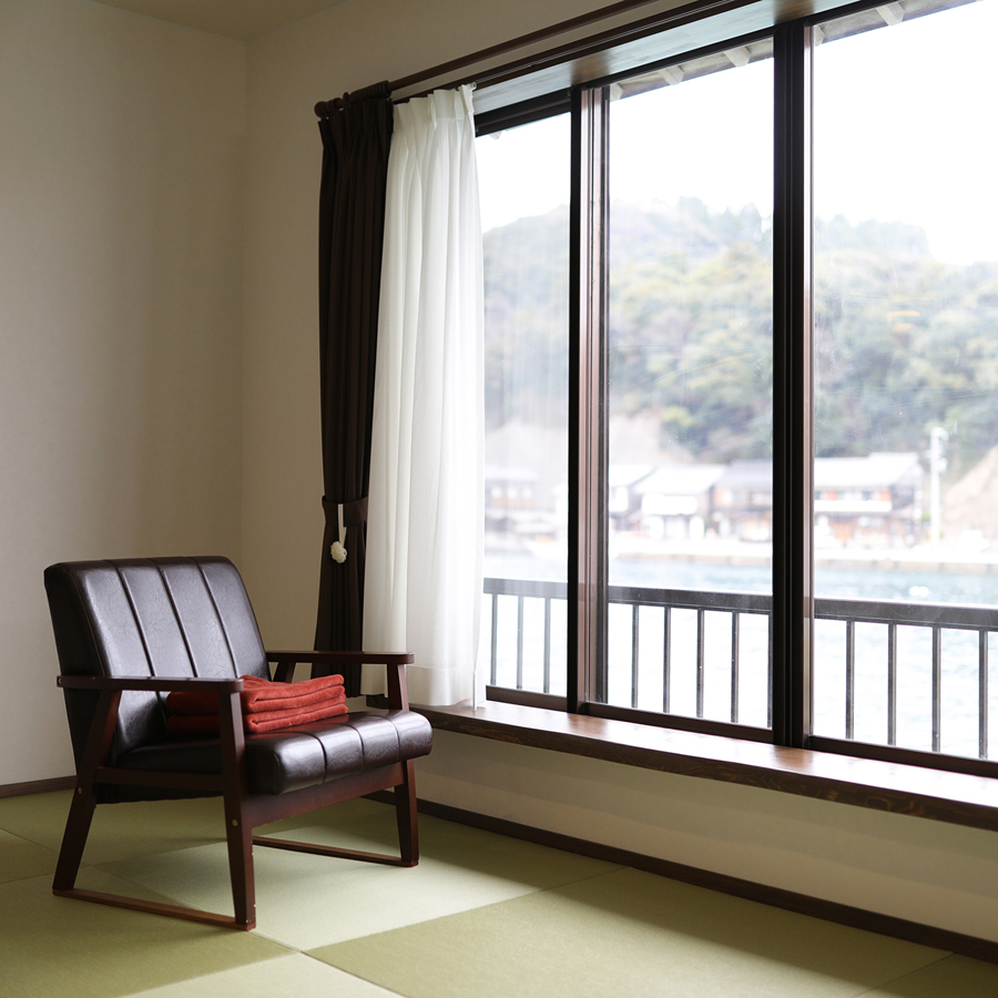 舟屋の宿あうら(あうらカフェ)